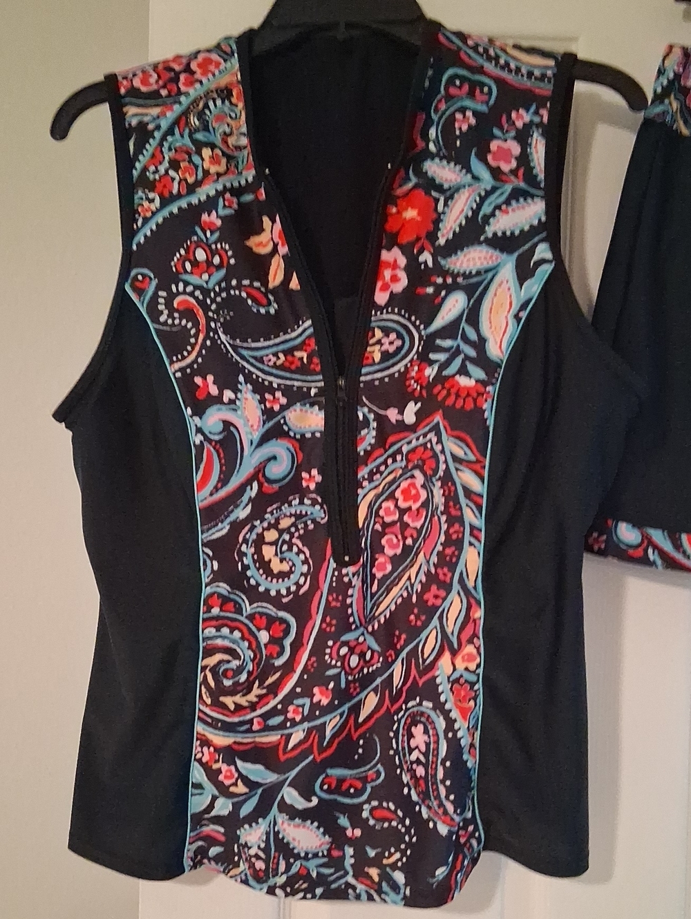 Paisley Print Scort Set, Tennis Or Sun Bathing.